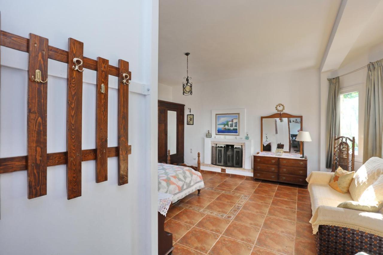 Aloni Villa Skopelos Town Bagian luar foto